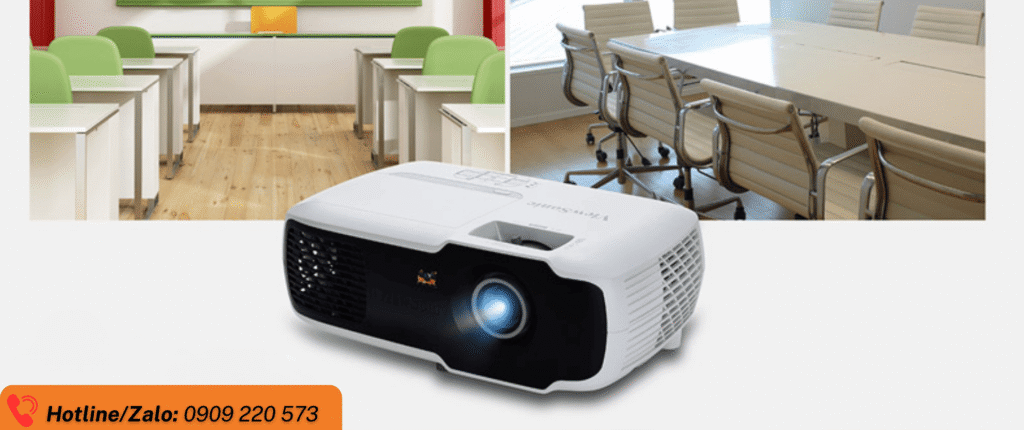 dùng máy chiếu tại IYES